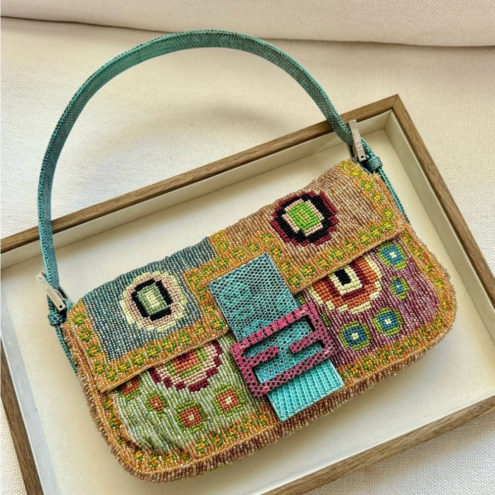¡¡¡ISO!!! Fendi Beaded Baguette